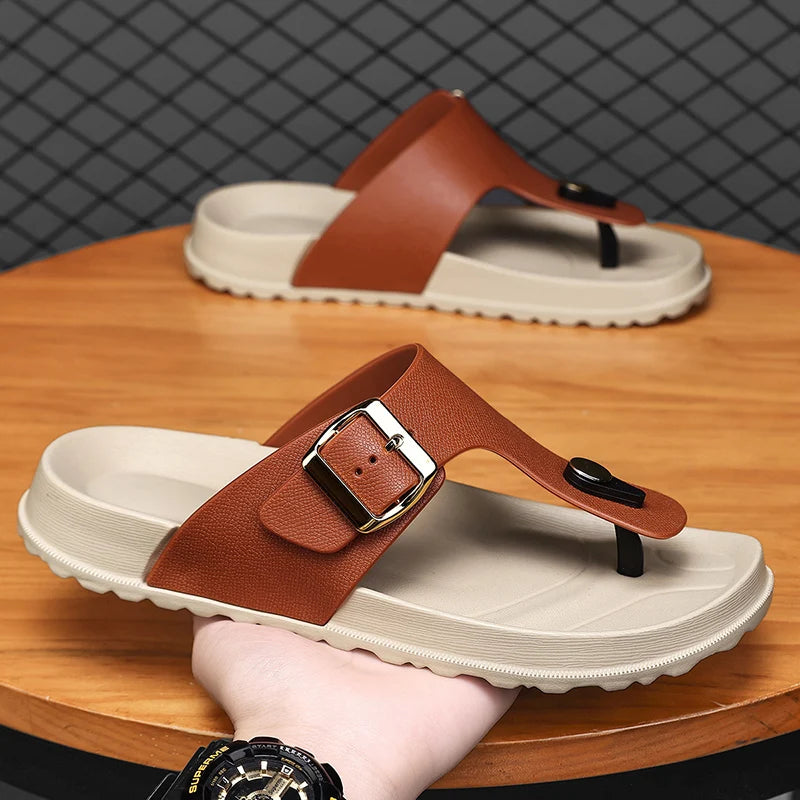 Summer Sandals 2026 New Outer Wear Flip-Flops Convenient Buckle Soft Sole Non-Slip Wear-Resistant Simple Beach Shoes