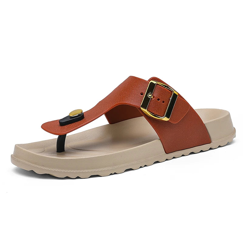 Summer Sandals 2026 New Outer Wear Flip-Flops Convenient Buckle Soft Sole Non-Slip Wear-Resistant Simple Beach Shoes